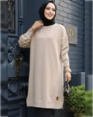 Cozy Knee-Long Cotton Blouse in Beige Shade   بلوزة رياضية قطنية دافئة بلون البيج الفاتح الجميل (Copy)