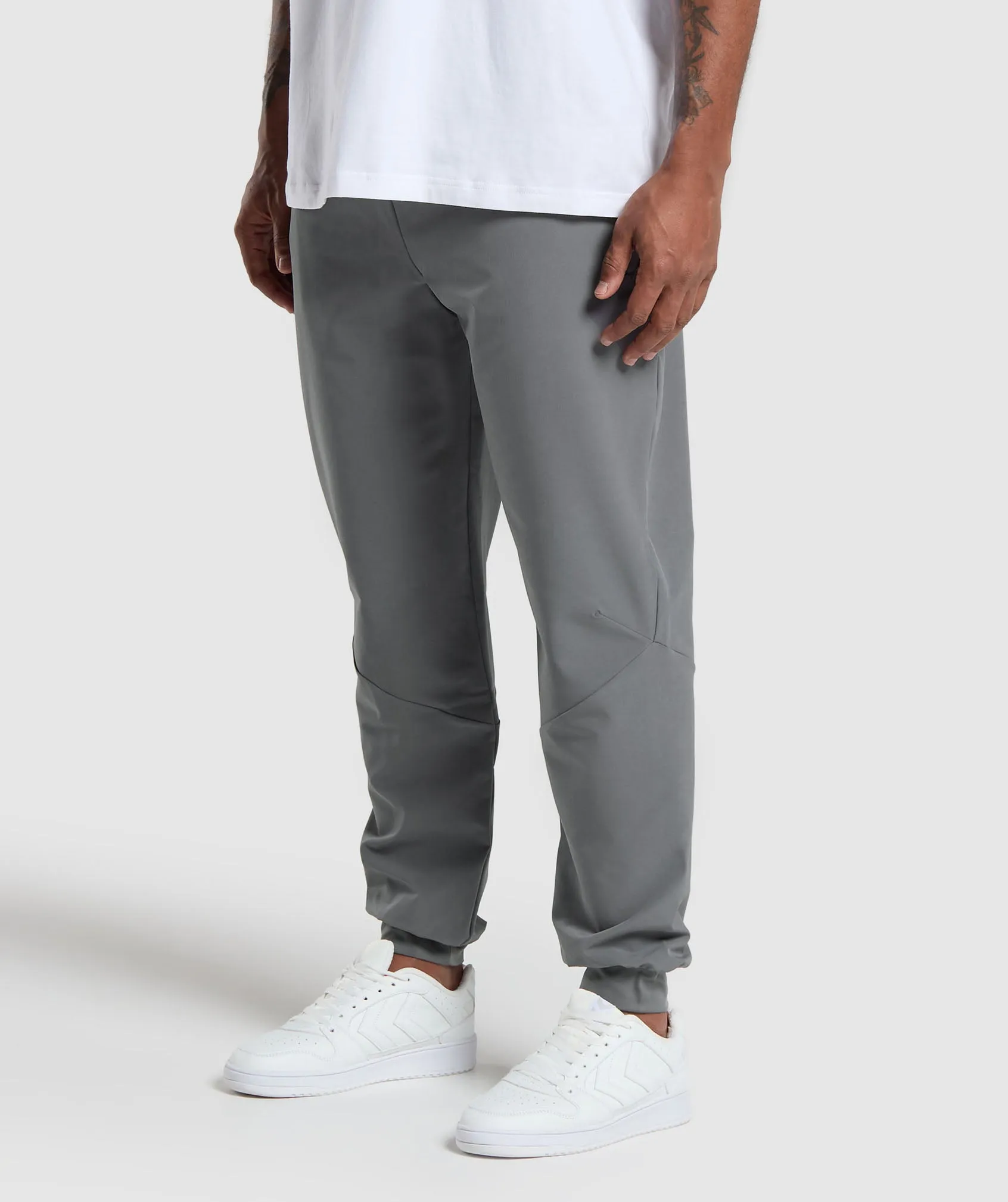 Gymshark Ease Woven Joggers - Pitch Grey